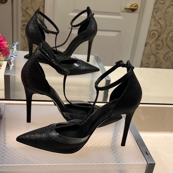 Michael Kors Stilettos in Black (New) Size 10 - Picture 3 of 5